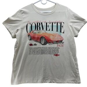 GM Women's Stingray 1976 Chevrolet Corvette‎ Graphic Print T-Shirt Size XL Cream